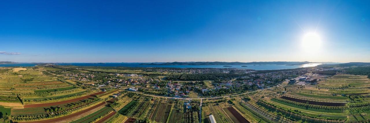 Mobile House F&L Villa Biograd Na Moru Eksteriør bilde
