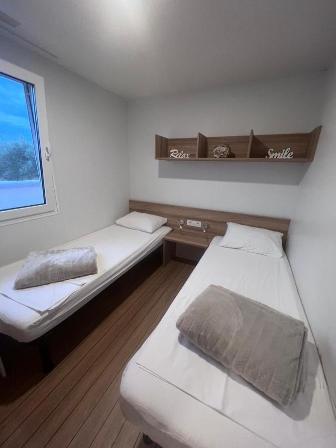 Mobile House F&L Villa Biograd Na Moru Eksteriør bilde